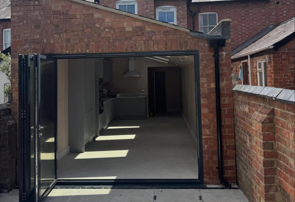 single storey extension Henley RedHill